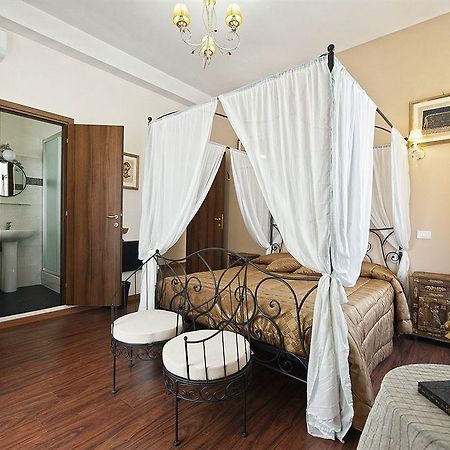 Holidays Rooms Roma Exterior foto